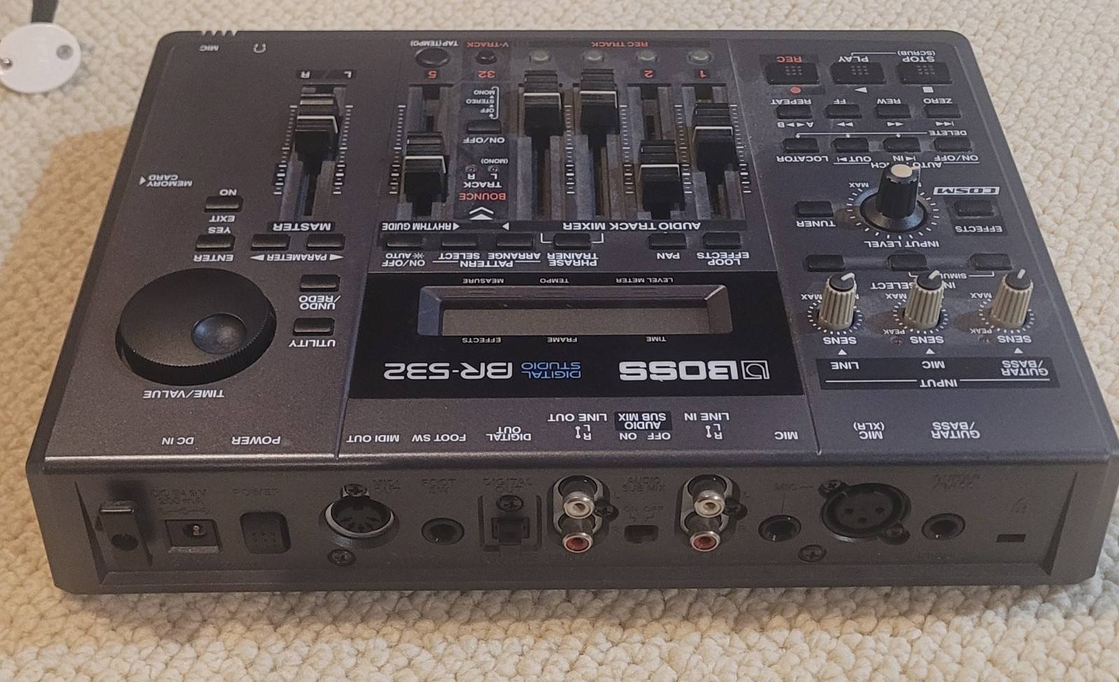 Boss BR-532 Digital Studio Multi-Track Recorder w/ 32MB media card.