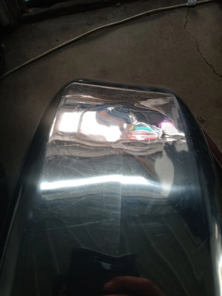 Chevrolet G20 1993 soporte de neumático de repuesto trasero OEM probado granate  Foto 4 de 4