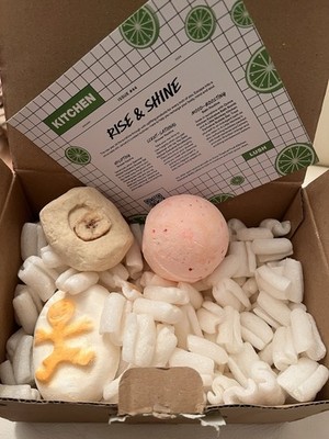 Lush Kitchen Box Badefizzer Badekugel Schaumbad Badebombe NEU