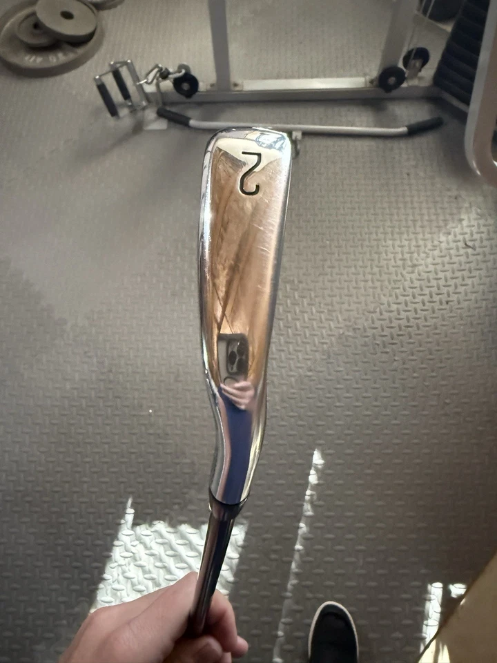 Titleist T200 2 Iron RH (Head Only) + Shaft - Image 3 of 4