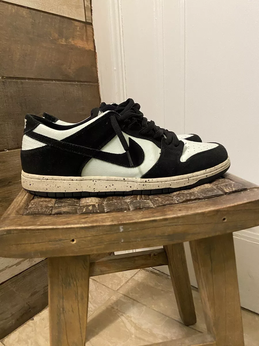 Size 12 Nike Sb Zoom Dunk Low Pro Barely Green