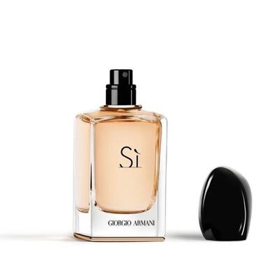 Giorgio Armani SÌ Eau De Parfum An Aromatic Rose Scented Fragrance
