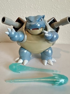 Pokemon Blastoise Action Figure w Water Blast Effects Nintendo Tomy Figure Loose
