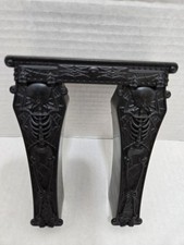 Monster High Furniture 2013 Black podium Desk M248