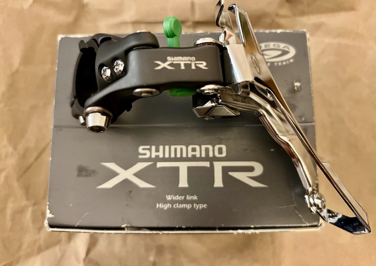Shimano XTR FD-M953 Triple Front Derailleur Bottom Pull NOS 34.9 w