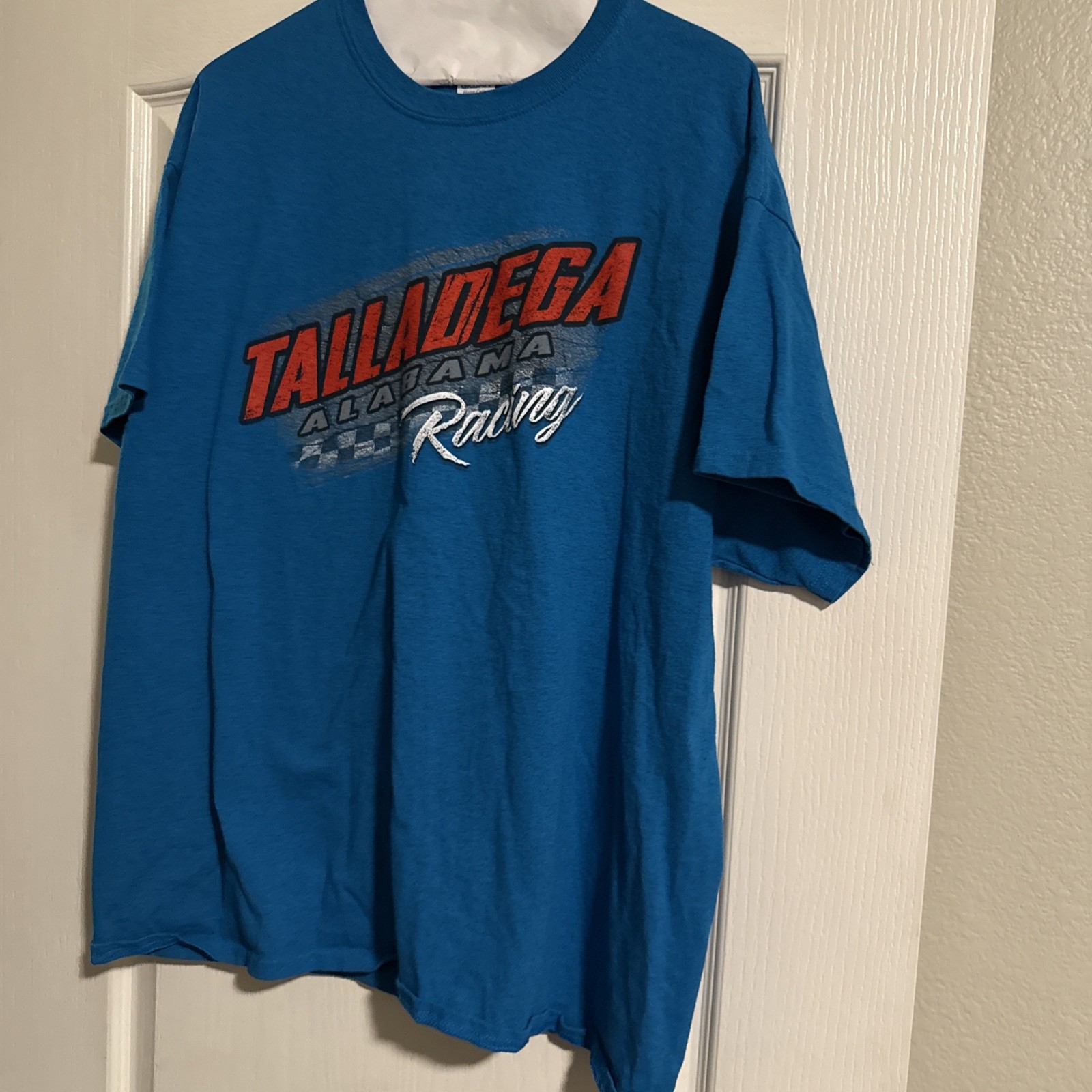 Picture 1 of 4