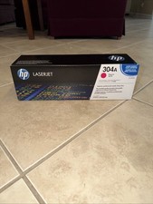 New Genuine HP 304A Magenta Printer Toner Cartridge - CC533A CP2025 LaserJet