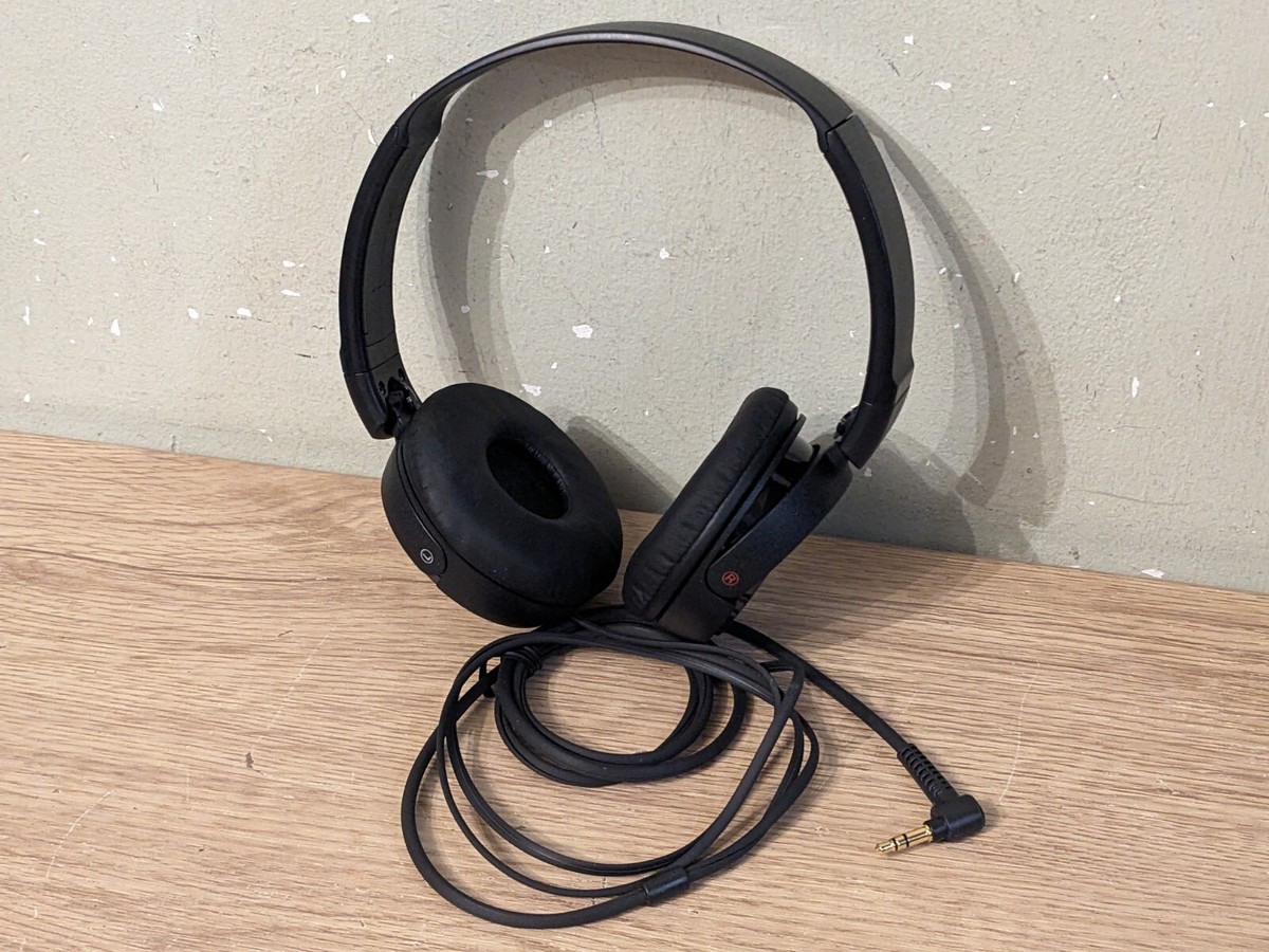 Sony MDR-ZX310 headphones on-ear 3.5mm wired metallic black