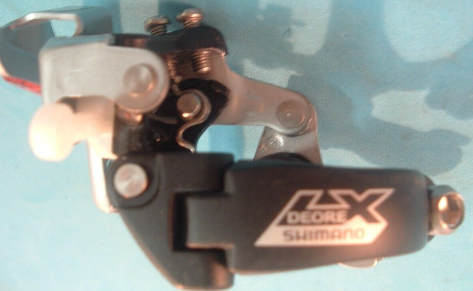 Dérailleur Avant Shimano Deore LX M571 - 9V - 31.8mm - Argent/Noir - Neuf