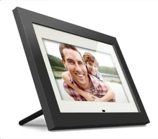 Aluratek Digital Photo Frame with 4GB Built-in Memory - 10 inch
