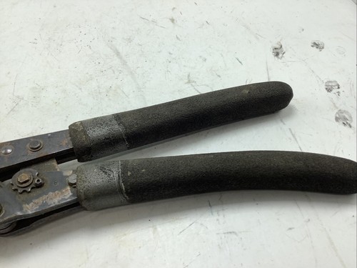 MOLEX ETC 1990-1 HAND CRIMP TOOL 22 - 10 AWG 22-18 16-14 12-10 - Picture 6 of 11