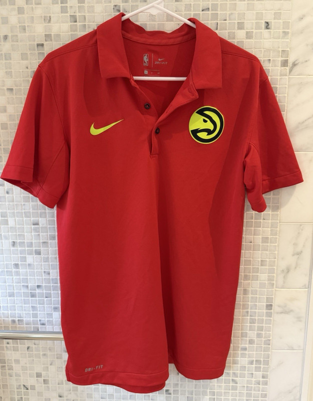 Excellent Atlanta Hawks Nike NBA collared men's Dri-Fit shirt size S Small EUC