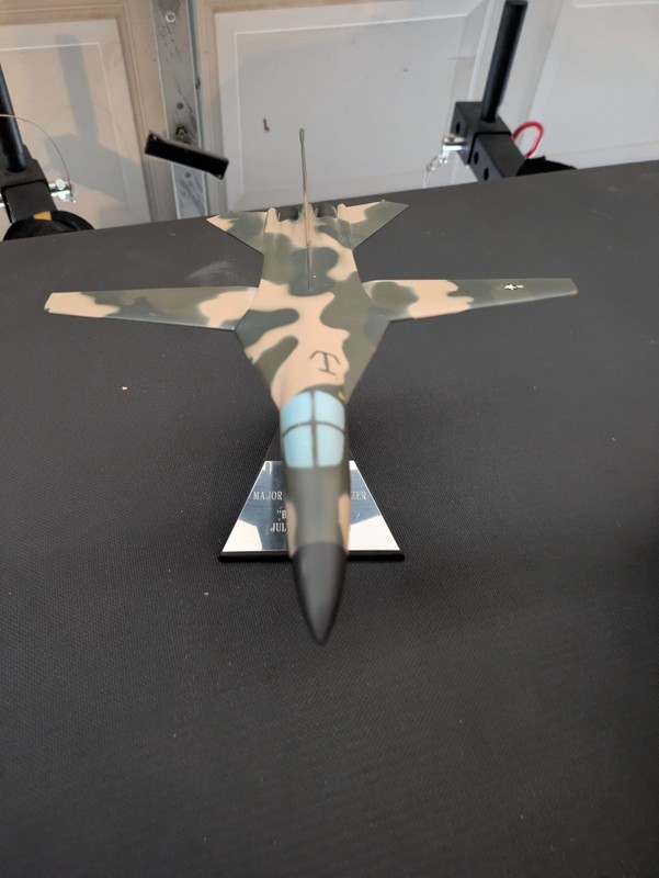 F-111 AARDVARK Model AIR FORCE TROPHY PLAQUE