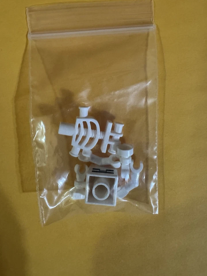 Lote de 2 minifiguras Lego Halloween Haunt Red Devil Minecraft Skeleton Foto 3 de 3