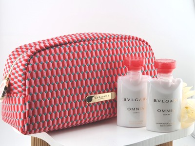BVLGARI Beauty-Bag Kosmetiktasche Tasche & Travelsize Body + Face Emulsion NEU 