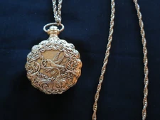 Vtg Max Factor Golden Lark Creme Puff Powder Compact Pocket Watch Necklace