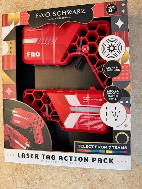 Brand New FAO Schwarz Laser Tag Action Pack 2 Player Battle Set Lights & Sounds