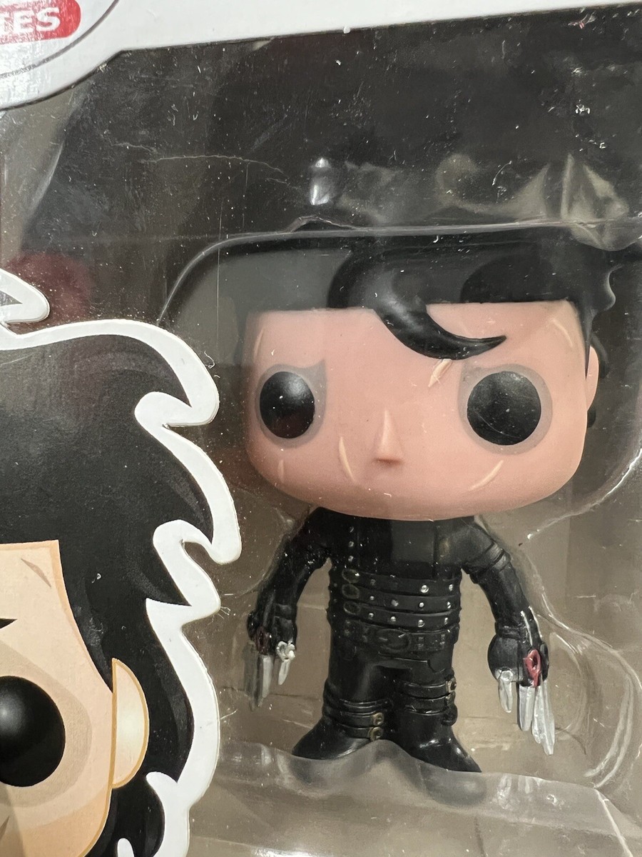 FunkoPOP!17シザーハンズエドワードフィギュアSCISSORHANDS Amazon.com: Funko Pop! Movies: Edward Scissorhands - Edward