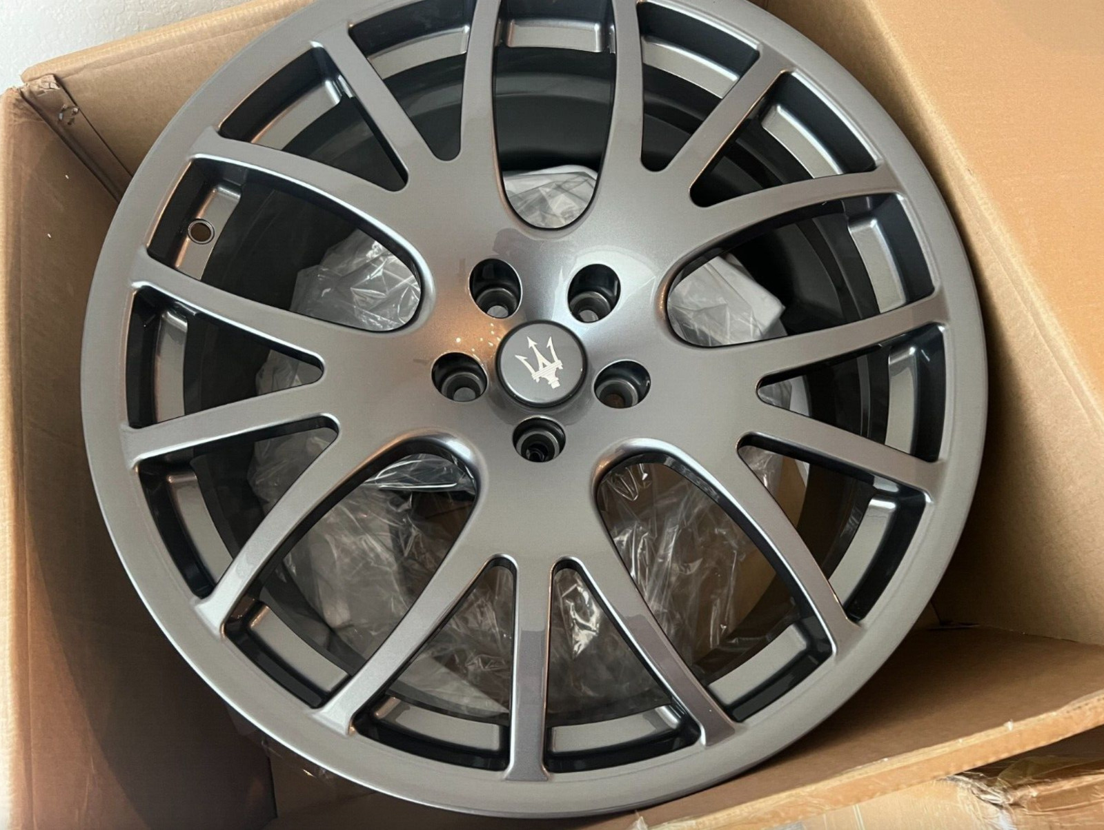 MASERATI 4200 CUSTOM DESIGNED GS WHEELS WITH CONCAVE SILVER