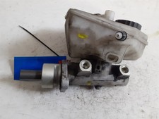 Maître-cylindre de frein Peugeot 406