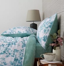 Cozee Home Abstract Print & Textured Velvetsoft 4 Piece Duvet Set Rrp £69 Double