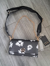 River island cross body bag Black and White Daisy Print Brand New with tags