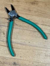 Fan-Out VII Lead Nippers for Stained Glass w/ Spring Jaws - FanOut Made in Japan