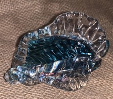 Modern Blue MultiColor Blown Art Glass CONCH SEA SHELL 4  L 3  W 3  T