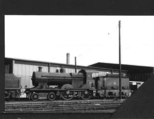 UTA / EX N.C.C. - 4-4-0 NO. 70 @ YORK ROAD - 1953 - IRISH RAILWAY PHOTO #257