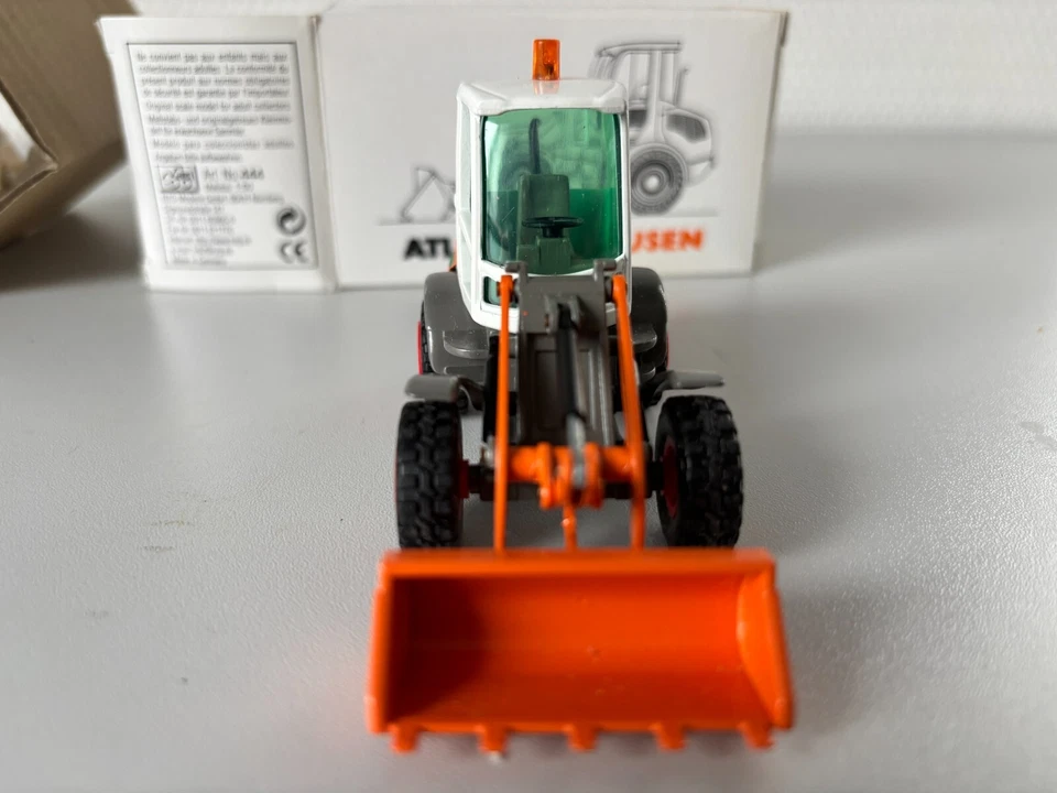 Atlas Radlader 80  MICHAELIS  NZG #444  1:50 OVP  sehr selten - Bild 4 von 4