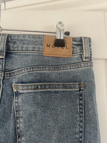 Ladies MOTEL Low Rise Jeans Size M With Side Slits - Picture 3 of 4
