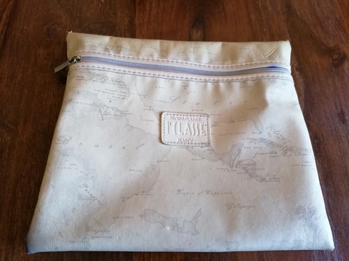 Pochette Alviero Martini originale bianca usata. La condizione Usato | eBay