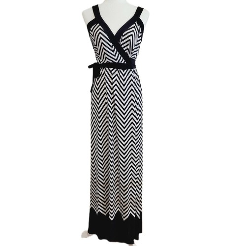 Boston Proper Black \u0026 White Chevron 