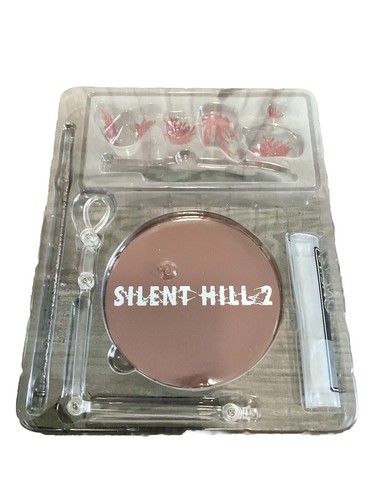 Silent Hill 2 Red Pyramid Thing One:12Collective Mezco COLLECTORS EDITION BUNDLE - Picture 9 of 19