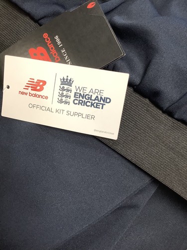 New Balance ECB CRICKET TECHNICAL TRAVEL PANT XXL - Picture 5 of 6