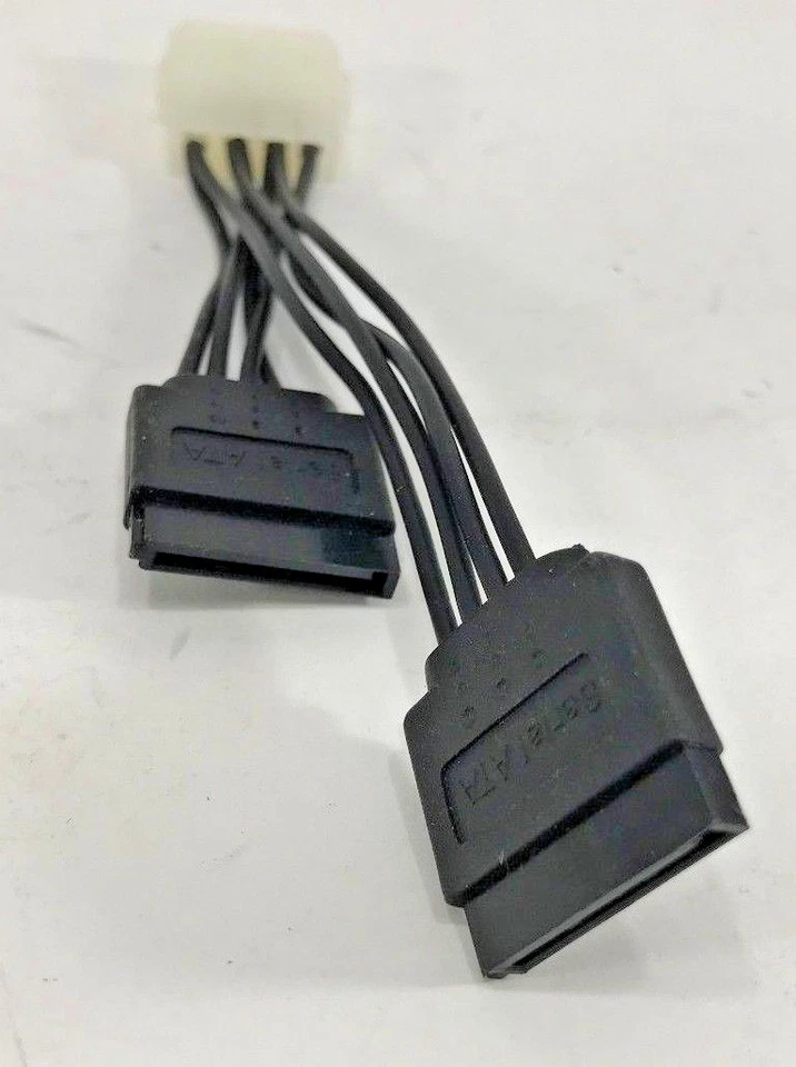 2 x SATA to Molex Power Extension Cable Splitter Adapter - Image 2 of 3