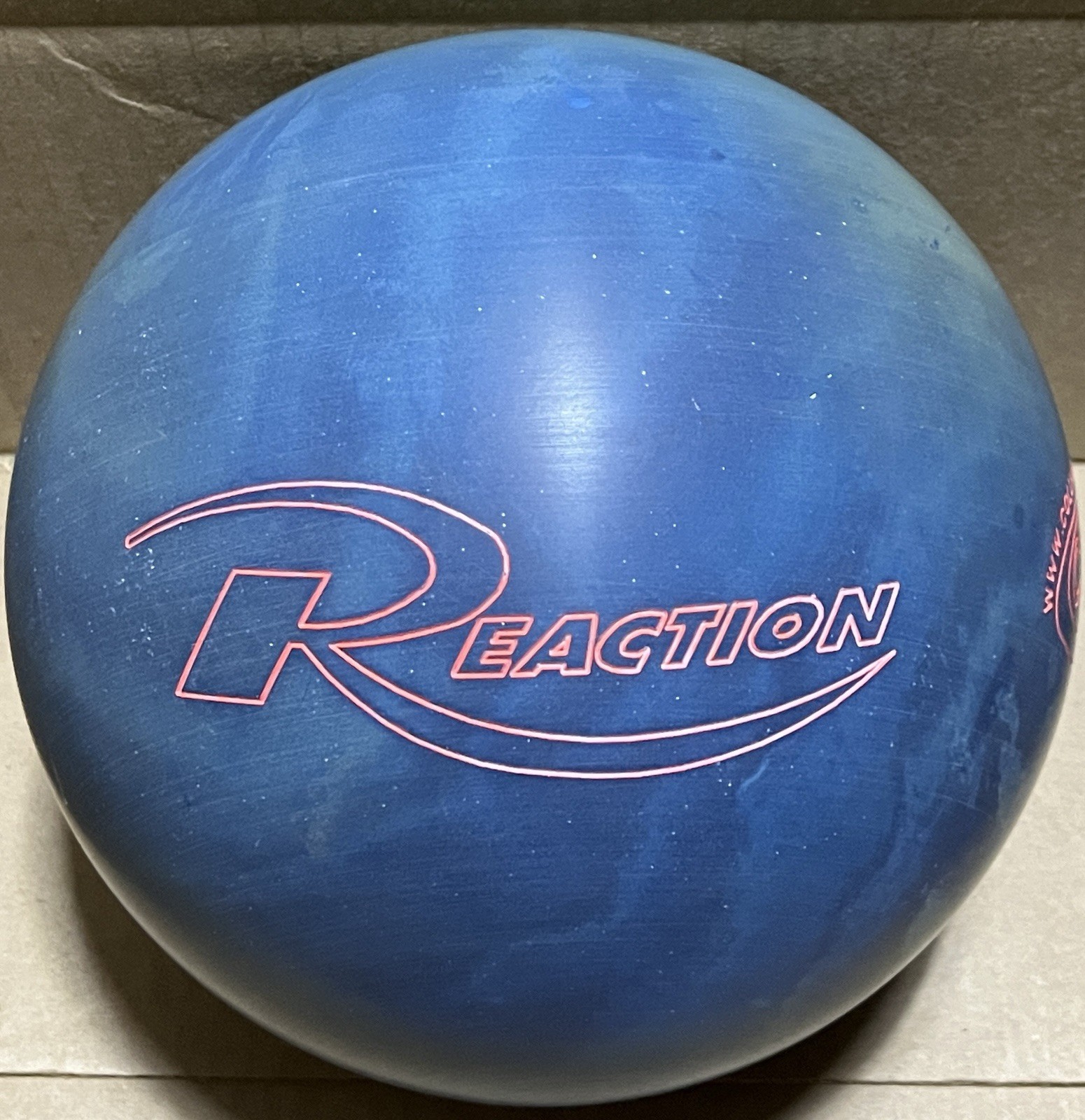 Columbia 300 Reaction Roll Heavy 14 lb Bowling Ball New with