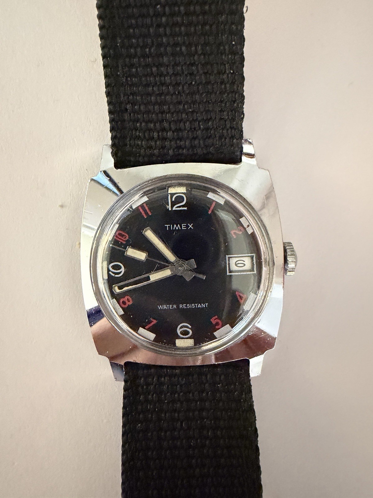 Running Vintage 1971 Manual Wristwatch Women Timex Wind - vintagewatches.pk