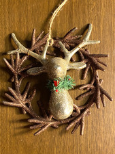 Plastic Deer Head in Wreath Glitter Christmas Ornament Cabin Cottage Up North 7"