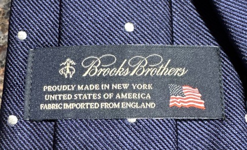 Cravatta Brooks Brothers in seta blu navy, pois bianchi - Foto 5 di 8