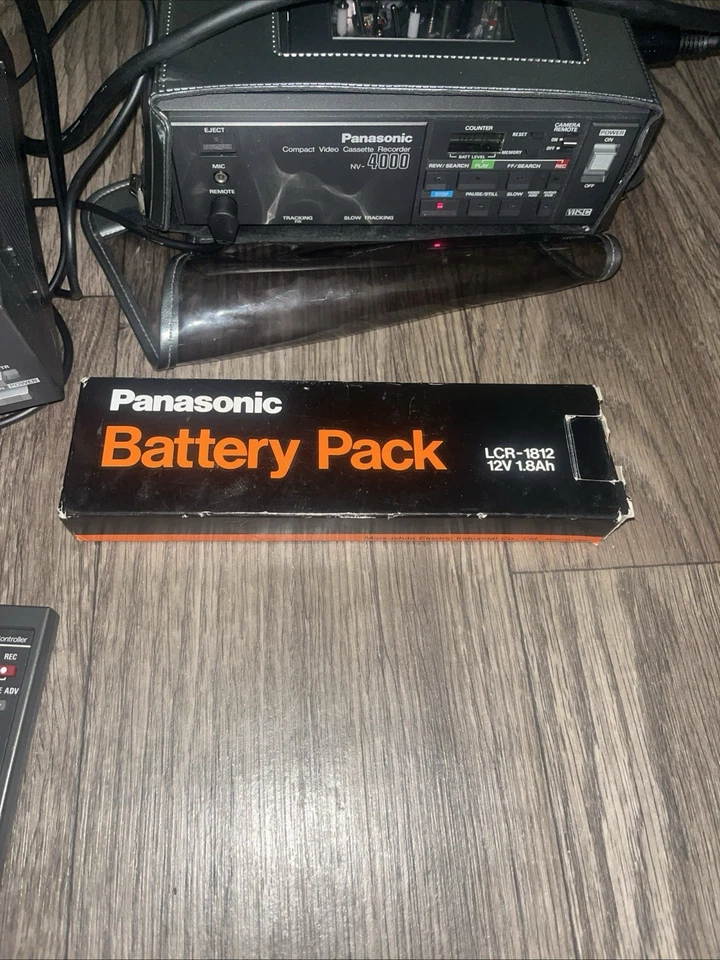Panasonic NV-4000 VHS-C Recorder Deck mit NV-B48 Adapter, Fernbedienung & Akkupack - Bild 4 von 4