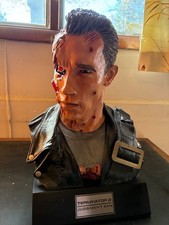 Sideshow Collectibles Terminator 2 Judgment Day T-800 Life Size 1:1 Bust Arnold