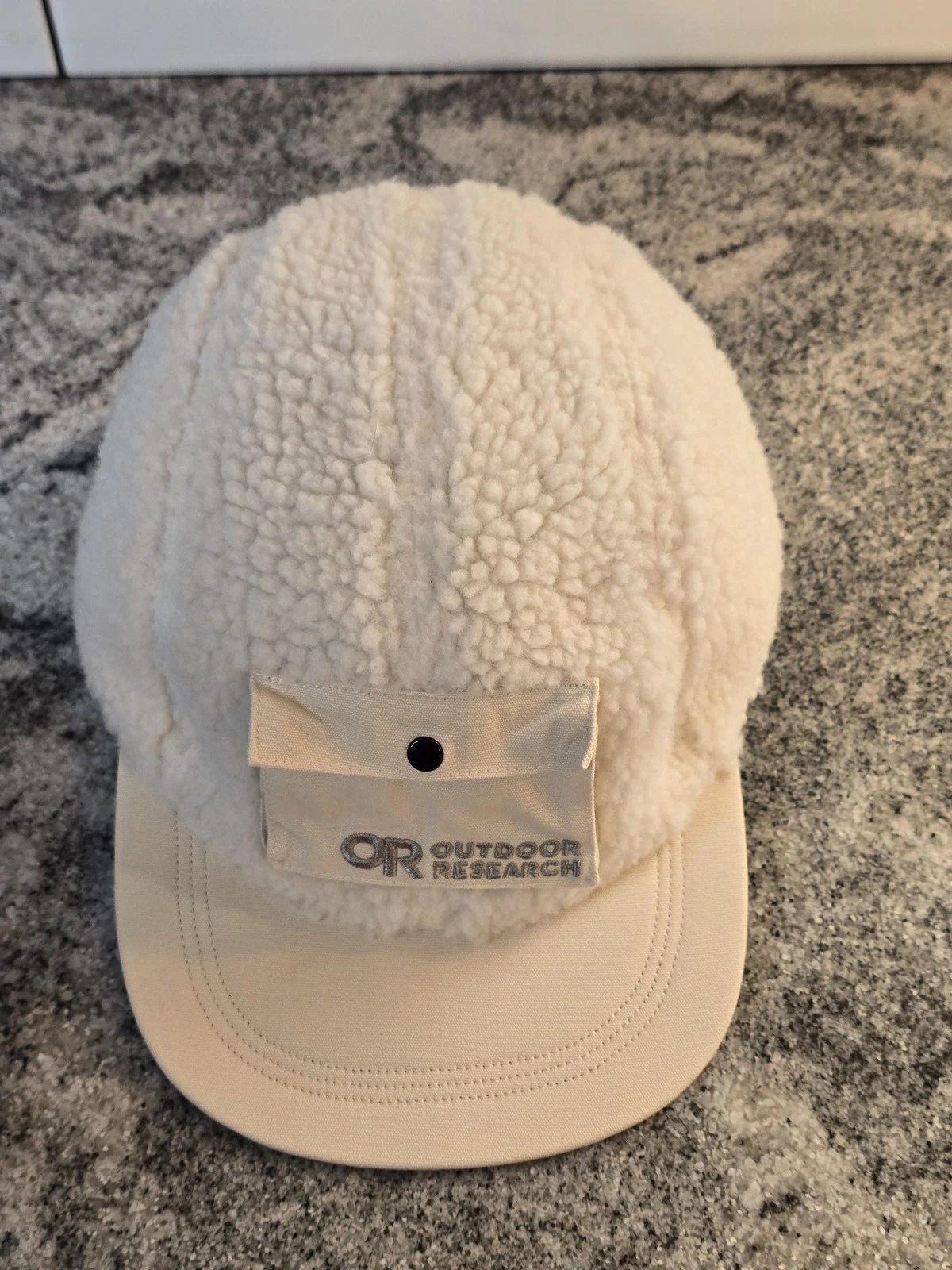 Outdoor Research Hat Cap Strap Back Sherpa Fuzzy Pocket Polyester Mens One Size