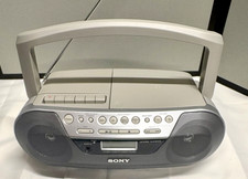 Vintage Sony CFD-S05 CD Cassette Boombox AM/FM Radio Tested Working Mega Bass