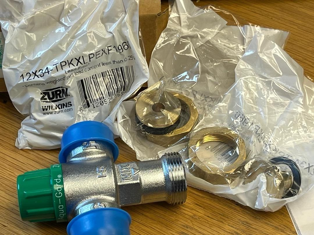 Zurn Wilkins ZW1070XLPEXF1960 1/2" AquaGard Thermostatic Mixing Valve