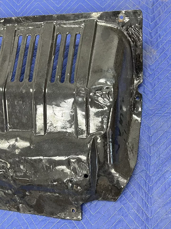 1975-1985 Volvo 240 242 244 Metal Splash Pan Air Dam Deflector Early OEM #3550E - Image 4 of 4