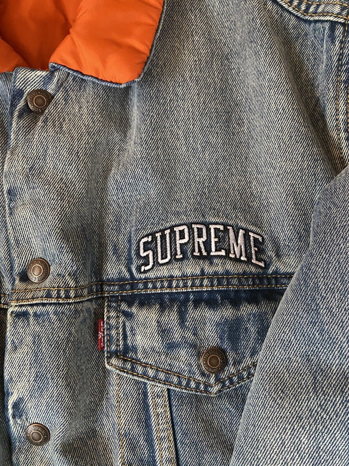 メンズSupreme Levi’s Quilted Reversible Jacket