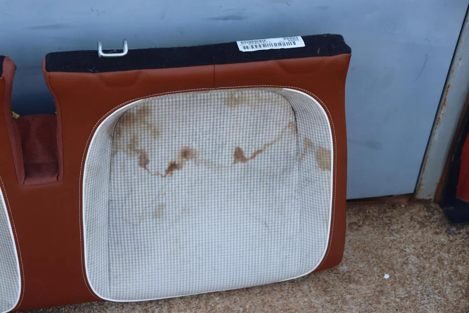 2012-2016 VOLKSWAGEN VW BEETLE ALMOFADA DE ASSENTO INFERIOR TRASEIRA SEGUNDA FILA FABRICANTE DE EQUIPAMENTO ORIGINAL - Imagem 2 de 4