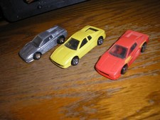 Nice Lot of 3 Hot Wheels Ferrari Testarossa Super Sports Cars Free SHIPPING