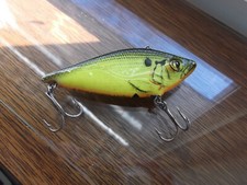 USA Made Bagley Balsa Chatter Shad 3,3",#09,Black on Chartreuse